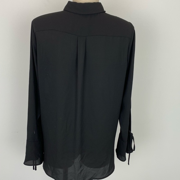 2/40🌸NWOT Vince Camuto Flare Cuff Blouse Black - Picture 7 of 7